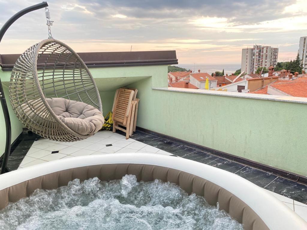 Apartments Paradiso พูลา ภายนอก รูปภาพ