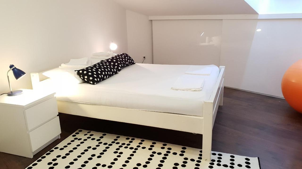 Apartments Paradiso พูลา ภายนอก รูปภาพ